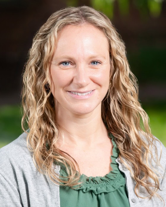 Stefanie Keohane Headshot 280x350